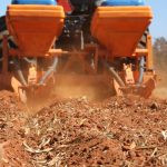 Utilização de adubos orgânicos, condicionadores de solo e bioestimulantes